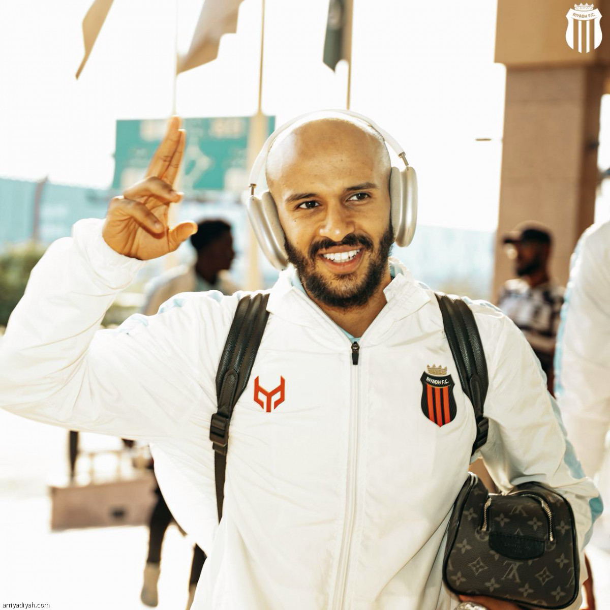 الرياض يصل