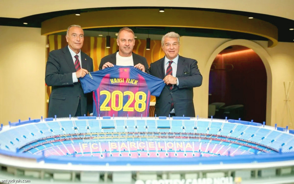 فليك.. موسم رابع مع برشلونة